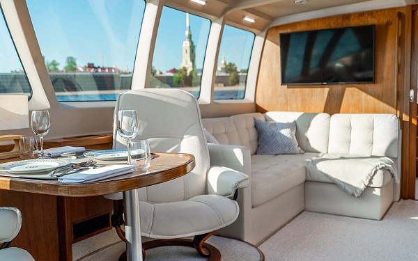 Аренда luxury tender Chudo Lodka в Санкт-Петербурге